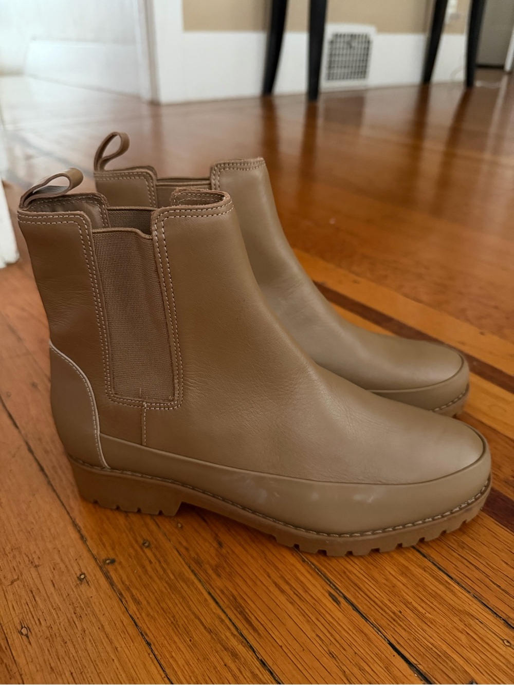 Rebecca Allen Chelsea boot leather tan women’s 6 $275 boots